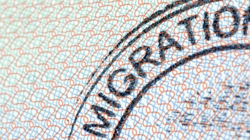 Regularización de personas extranjeras